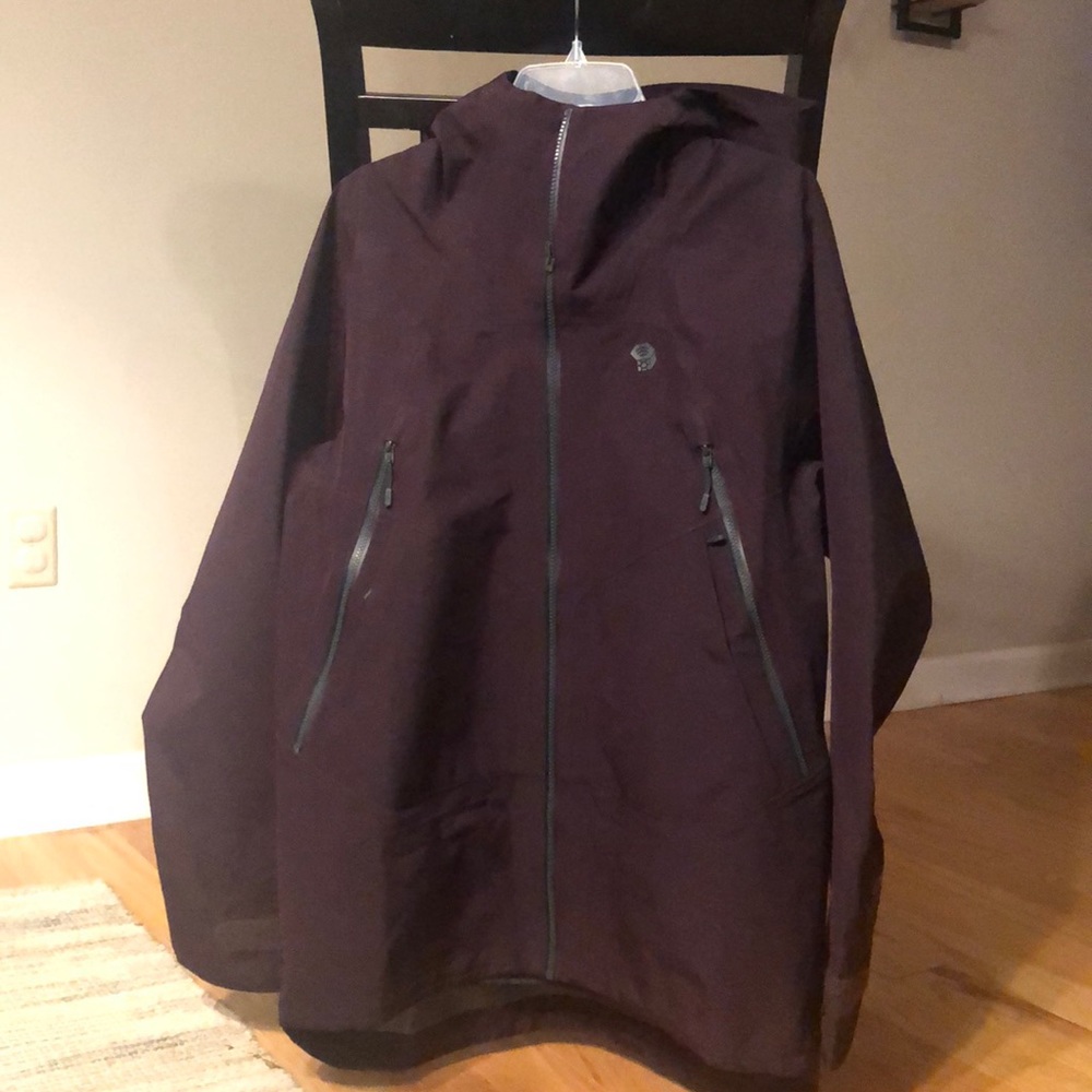 Men’s mountain HardWear Gore-Tex Winter Shell w/Recco - Plum Color